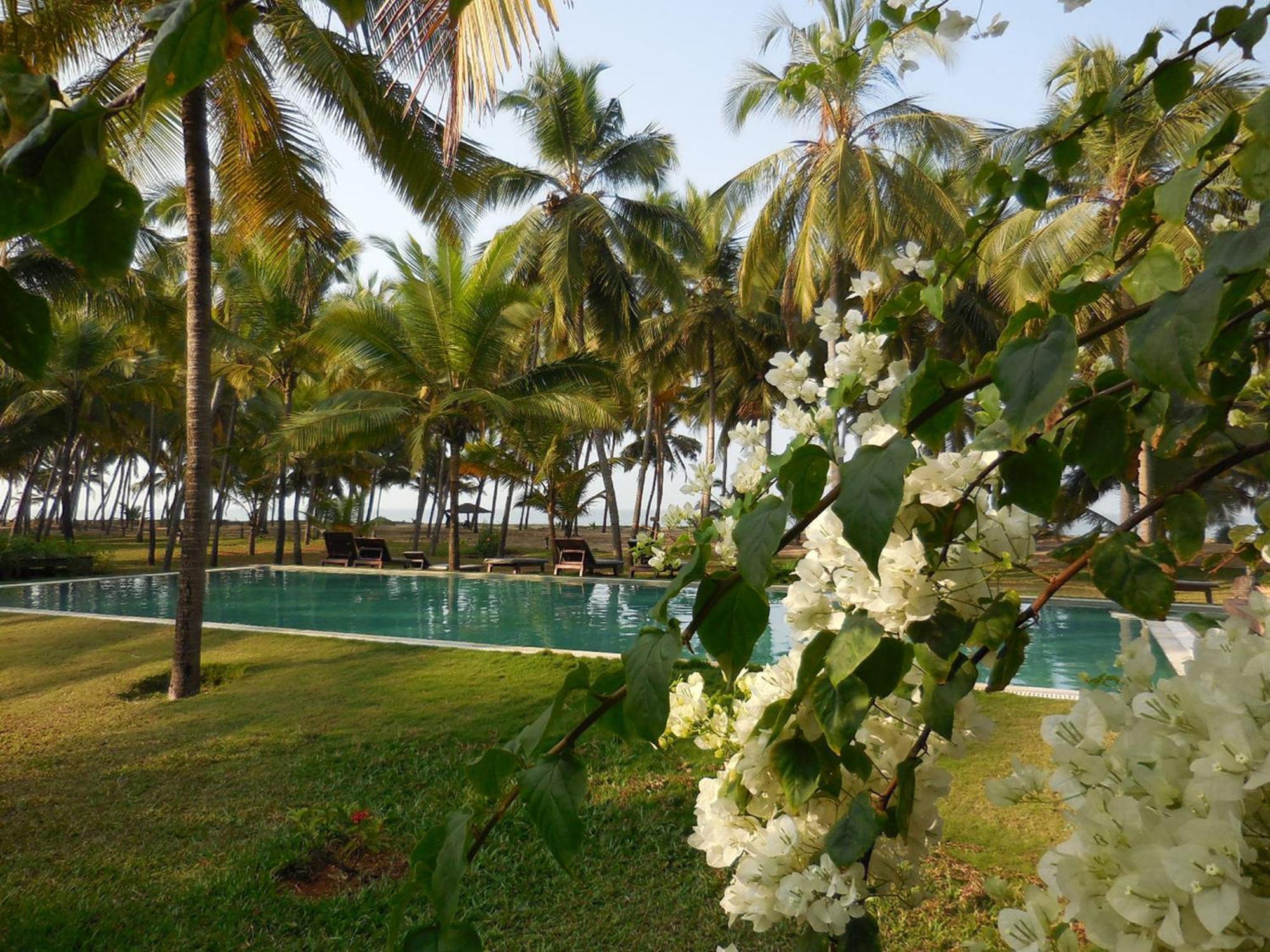 Kanan Beach Resort Nileshwar Exterior photo